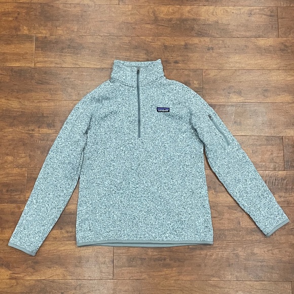 Patagonia Tops - Patagonia sweatshirt